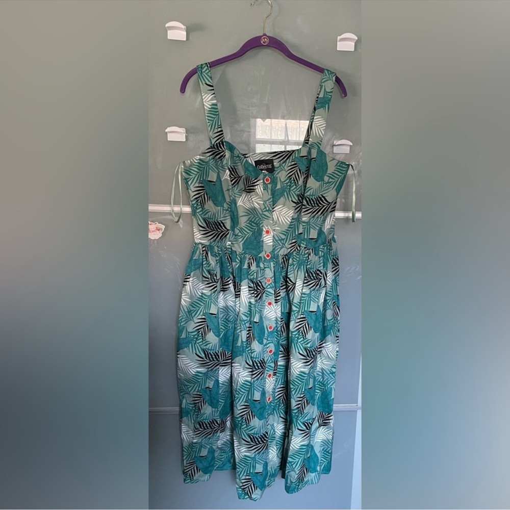 Collectif Palm Springs getaway dress